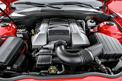 2015 Chevrolet Camaro SS   - Photo 17 - Joliet, IL 60435