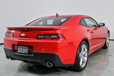 2015 Chevrolet Camaro SS   - Photo 12 - Joliet, IL 60435