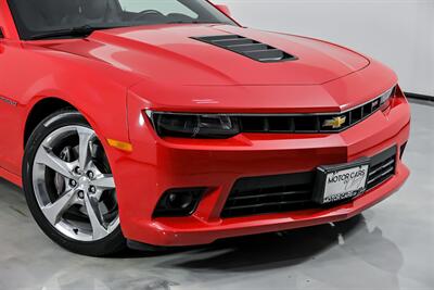 2015 Chevrolet Camaro SS   - Photo 3 - Joliet, IL 60435
