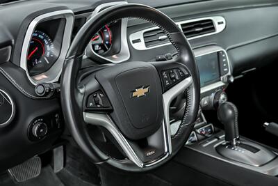2015 Chevrolet Camaro SS   - Photo 24 - Joliet, IL 60435