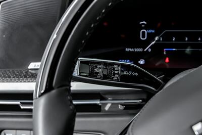 2026 Cadillac Escalade-V ESV   - Photo 27 - Joliet, IL 60435