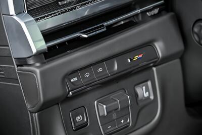 2026 Cadillac Escalade-V ESV   - Photo 24 - Joliet, IL 60435