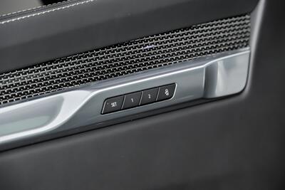 2026 Cadillac Escalade-V ESV   - Photo 15 - Joliet, IL 60435