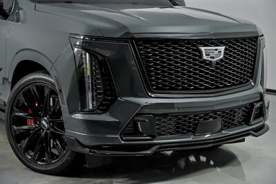2026 Cadillac Escalade-V ESV   - Photo 3 - Joliet, IL 60435