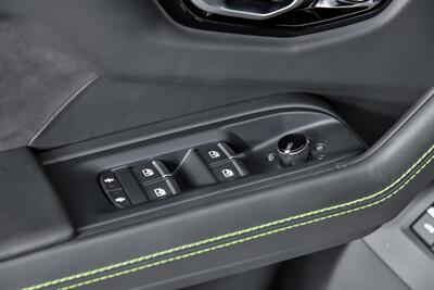 2020 Lamborghini Urus -TUNE-DOWNPIPES   - Photo 20 - Joliet, IL 60435