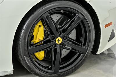 2014 Ferrari F12berlinetta -BIG $440K MSRP-FULLY SERVICED   - Photo 22 - Joliet, IL 60435