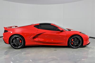 2020 Chevrolet Corvette Stingray - Photo 14 - Joliet, IL 60435