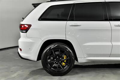 2021 Jeep Grand Cherokee Trackhawk   - Photo 12 - Joliet, IL 60435