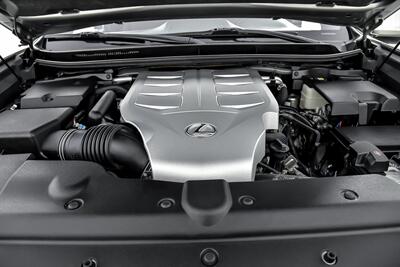 2023 Lexus GX 460   - Photo 17 - Joliet, IL 60435