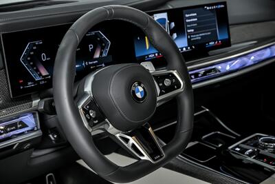 2025 BMW 760i xDrive-HUGE $147K MSRP-REAR THEATER   - Photo 25 - Joliet, IL 60435