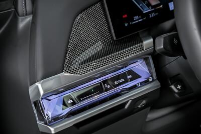 2025 BMW 760i xDrive-HUGE $147K MSRP-REAR THEATER   - Photo 26 - Joliet, IL 60435