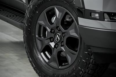 2025 Lexus GX 550 Overtrail   - Photo 4 - Joliet, IL 60435