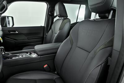 2025 Lexus GX 550 Overtrail   - Photo 21 - Joliet, IL 60435