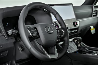 2025 Lexus GX 550 Overtrail   - Photo 24 - Joliet, IL 60435