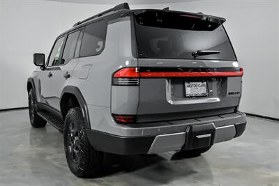 2025 Lexus GX 550 Overtrail   - Photo 10 - Joliet, IL 60435
