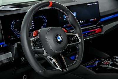 2025 BMW M5 -CARBON PACKAGE! - Photo 25 - Joliet, IL 60435
