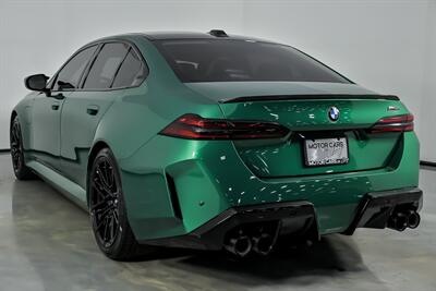2025 BMW M5 -CARBON PACKAGE! - Photo 10 - Joliet, IL 60435