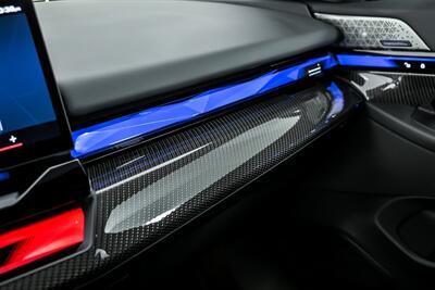 2025 BMW M5 -CARBON PACKAGE! - Photo 34 - Joliet, IL 60435