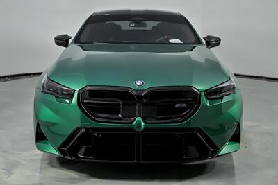 2025 BMW M5 -CARBON PACKAGE! - Photo 5 - Joliet, IL 60435