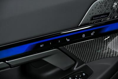 2025 BMW M5 -CARBON PACKAGE! - Photo 19 - Joliet, IL 60435