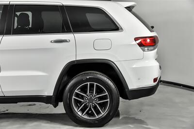 2020 Jeep Grand Cherokee Limited   - Photo 8 - Joliet, IL 60435