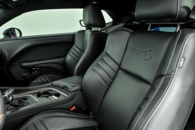 2023 Dodge Challenger SRT Hellcat Jailbreak - Photo 19 - Joliet, IL 60435