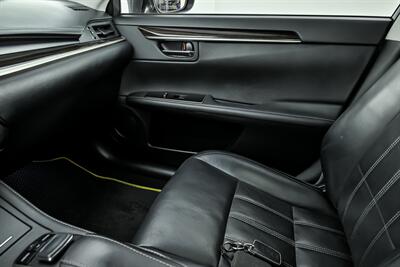 2016 Lexus ES 350   - Photo 39 - Joliet, IL 60435