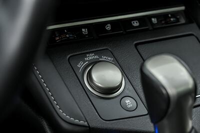 2016 Lexus ES 350   - Photo 37 - Joliet, IL 60435