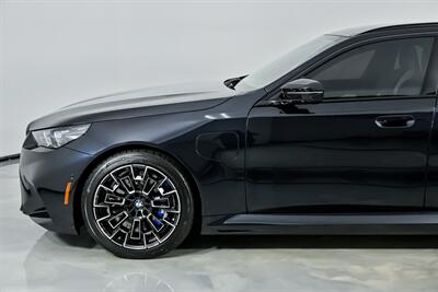 2025 BMW M5 Touring   - Photo 7 - Joliet, IL 60435