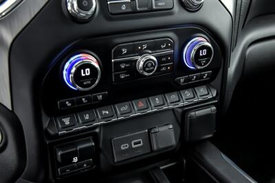 2022 GMC Sierra 2500 Denali   - Photo 38 - Joliet, IL 60435