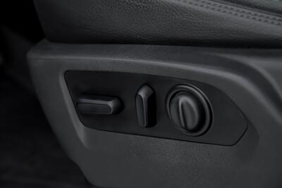 2022 GMC Sierra 2500 Denali   - Photo 28 - Joliet, IL 60435