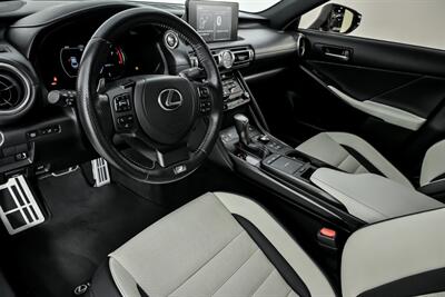 2021 Lexus IS 350 F SPORT   - Photo 18 - Joliet, IL 60435