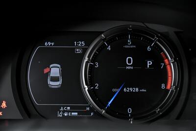 2021 Lexus IS 350 F SPORT   - Photo 24 - Joliet, IL 60435