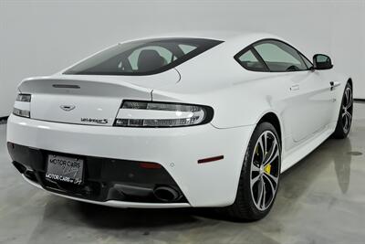 2015 Aston Martin V12 Vantage S   - Photo 11 - Joliet, IL 60435
