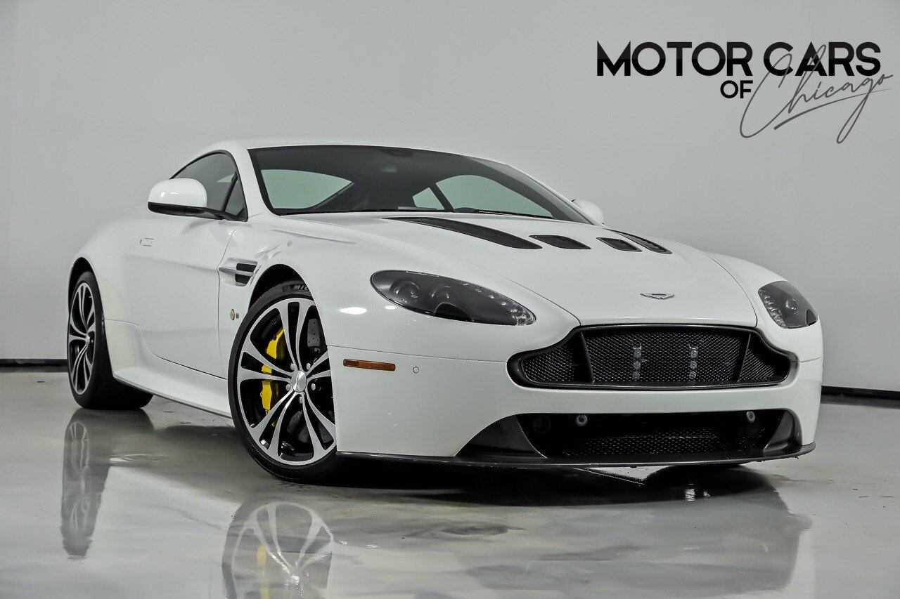 2015 Aston Martin V12 Vantage S   - Photo 1 - Joliet, IL 60435