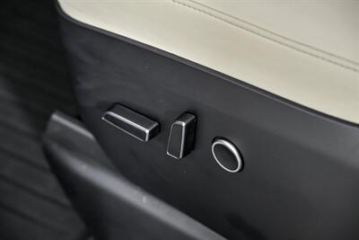 2022 Tesla Model X   - Photo 25 - Joliet, IL 60435