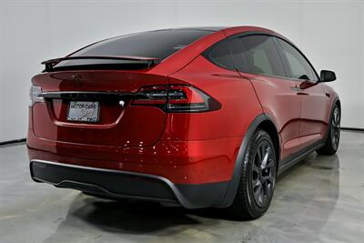 2022 Tesla Model X   - Photo 12 - Joliet, IL 60435