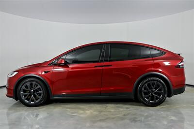 2022 Tesla Model X   - Photo 8 - Joliet, IL 60435
