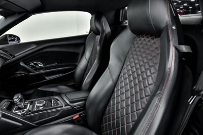 2018 Audi R8 5.2 quattro V10 Plus Spyder   - Photo 30 - Joliet, IL 60435