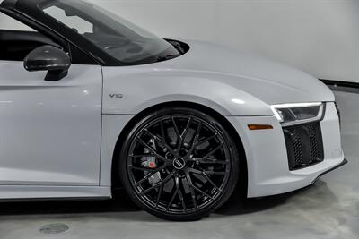 2018 Audi R8 5.2 quattro V10 Plus Spyder   - Photo 15 - Joliet, IL 60435