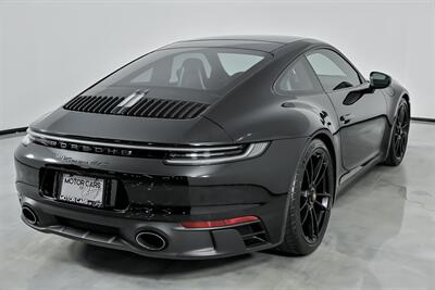 2022 Porsche 911 Carrera GTS   - Photo 12 - Joliet, IL 60435