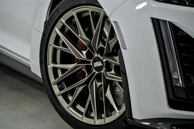 2023 Cadillac CT5-V Blackwing-MASSIVE $125K MSRP-CERAMICS! - Photo 4 - Joliet, IL 60435