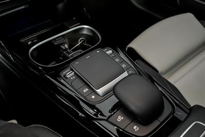 2022 Mercedes-Benz CLA AMG CLA 35   - Photo 34 - Joliet, IL 60435