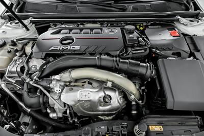 2022 Mercedes-Benz CLA AMG CLA 35   - Photo 17 - Joliet, IL 60435