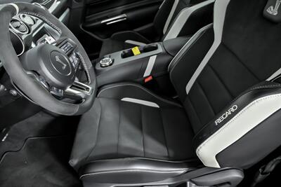 2020 Ford Mustang Shelby GT500-CFTP-COLLECTOR CAR-CAR #6!   - Photo 19 - Joliet, IL 60435