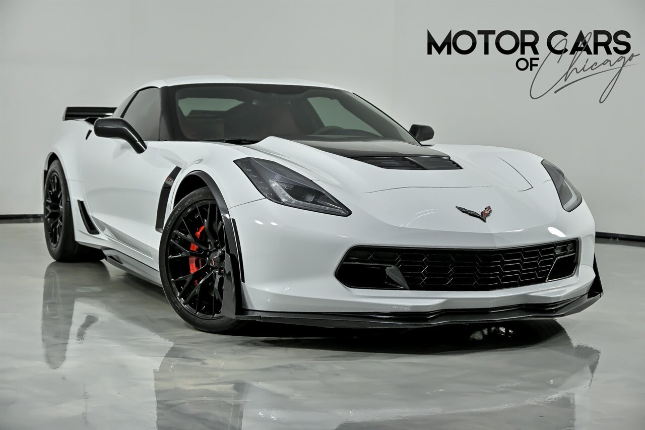2019 Chevrolet Corvette Z06 - Photo 1 - Joliet, IL 60435