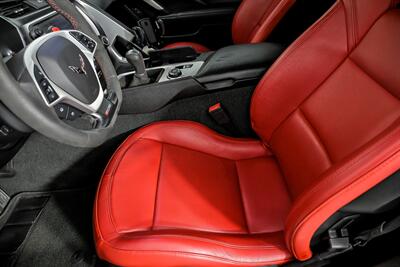 2019 Chevrolet Corvette Z06   - Photo 19 - Joliet, IL 60435
