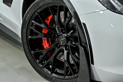 2019 Chevrolet Corvette Z06   - Photo 4 - Joliet, IL 60435