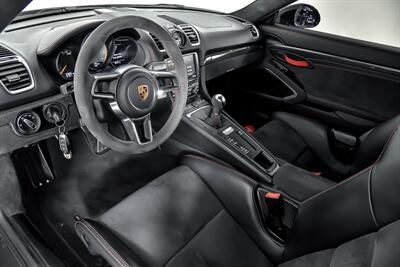 2016 Porsche Cayman GT4   - Photo 21 - Joliet, IL 60435