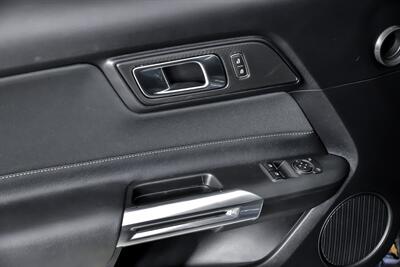 2018 Ford Mustang GT   - Photo 18 - Joliet, IL 60435